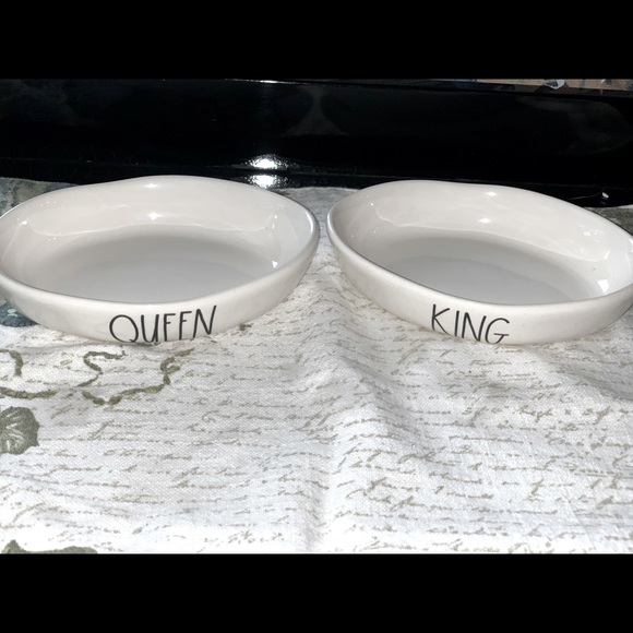 Rae Dunn Other - Rae Dunn small bowls -set